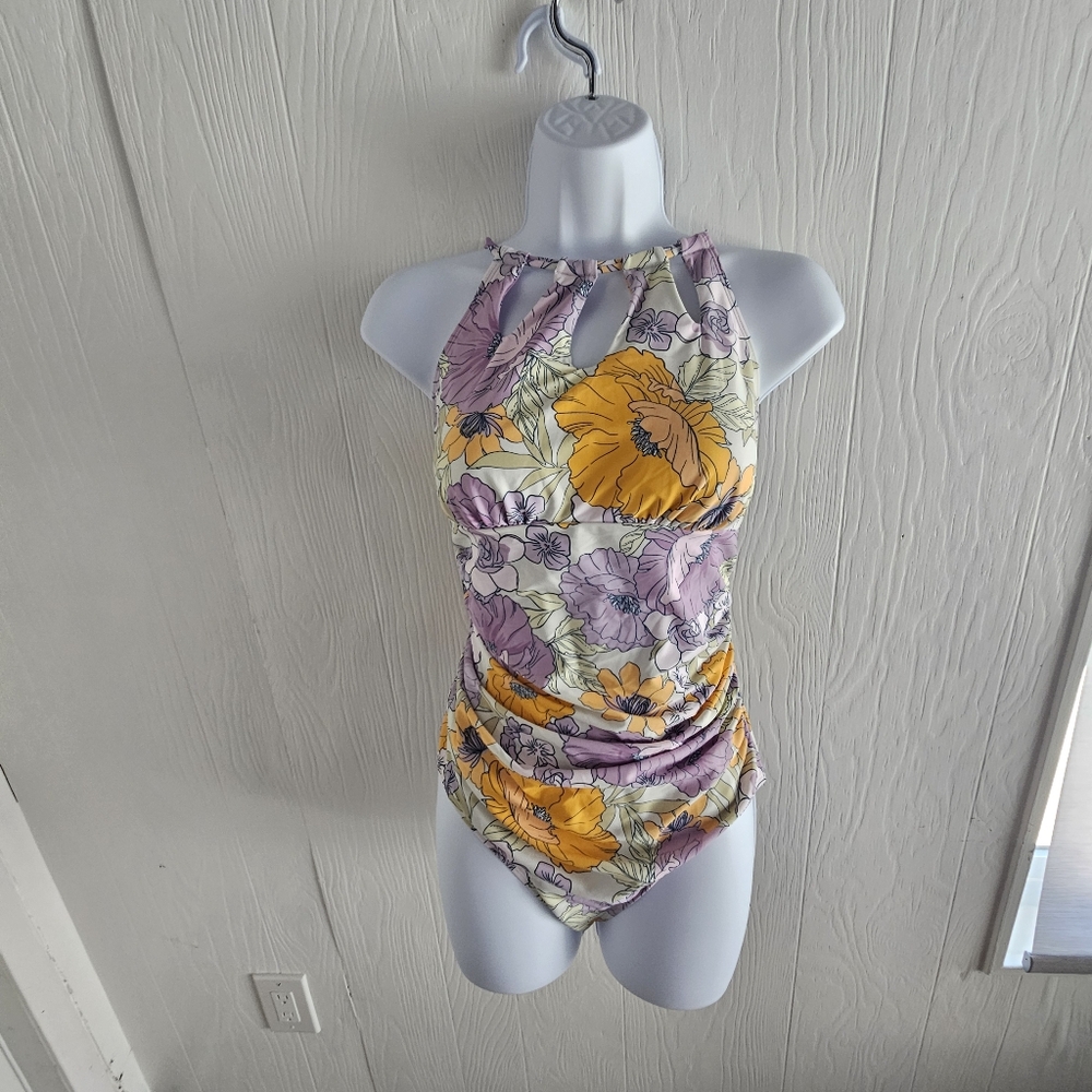 Cupshe Floral Halter Swimsuit